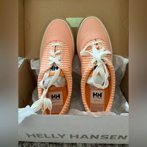 Helly Hansen Vibrant Orange Casual Shoes NWT size 6.5